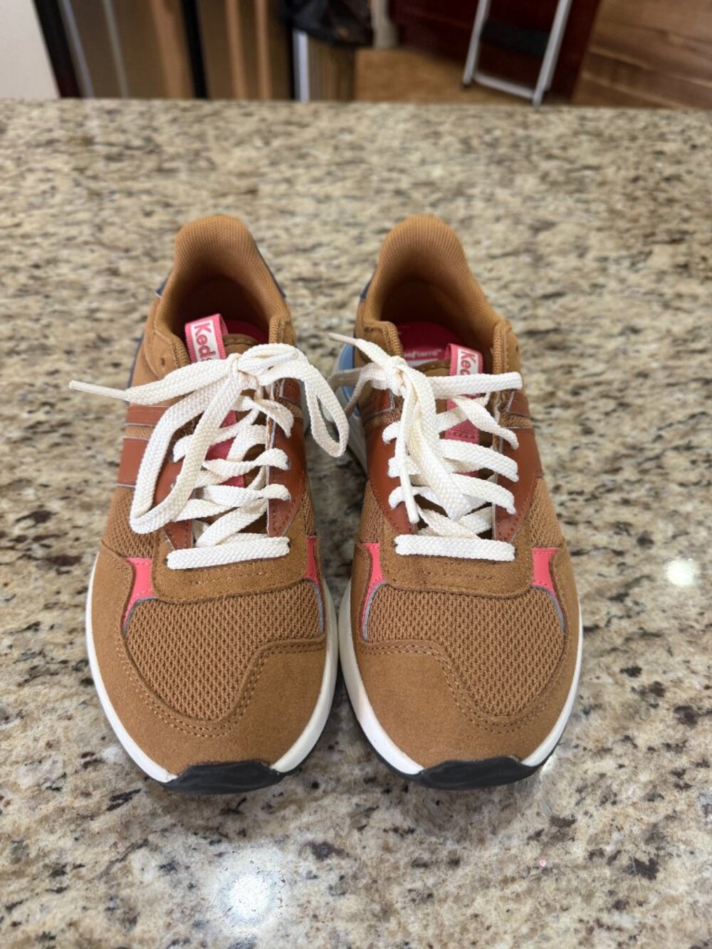 Keds Women’s Retro Sneakers Brown Pink Blue Size 6.5 - Picture 2 of 5